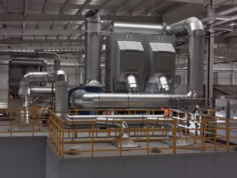 江鈴集團電焊車間（jiān）除（chú）塵項（xiàng）目